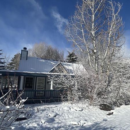 Apple Orchard Inn Hermosa Exterior foto